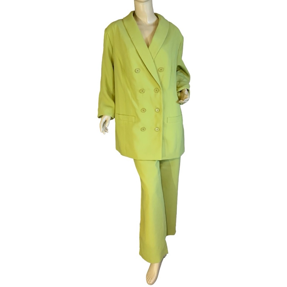 JESSICA LONDON AVOCADO GREEN PANT SUIT (16) - Picture 2 of 13